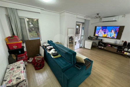 Apartamento à venda com 3 quartos, sendo 1 suíte,  em Vila Cruzeiro, São Paulo, SP