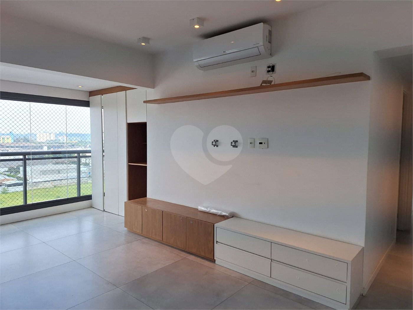 Apartamento à venda com 2 quartos, sendo 1 suíte,  em Vila Leopoldina, São Paulo, SP
