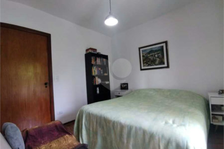Apartamento à venda com 4 quartos, sendo 2 suítes, em Campo Belo, São Paulo, SP