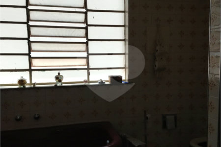 Sobrado à venda com 4 quartos em Sumaré, São Paulo, SP
