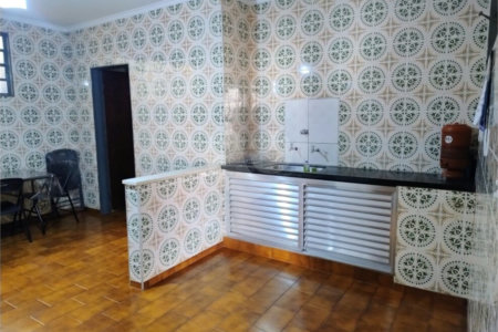 Casa à venda com 3 quartos, sendo 1 suíte, em Vila Mariana, Ribeirão Preto, SP