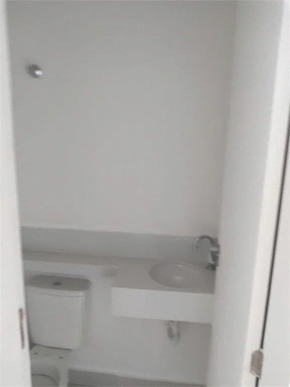 Casa à venda com 4 suítes no condomínio Saint Thomás Rua Uruana,9, Carapicuíba - SP