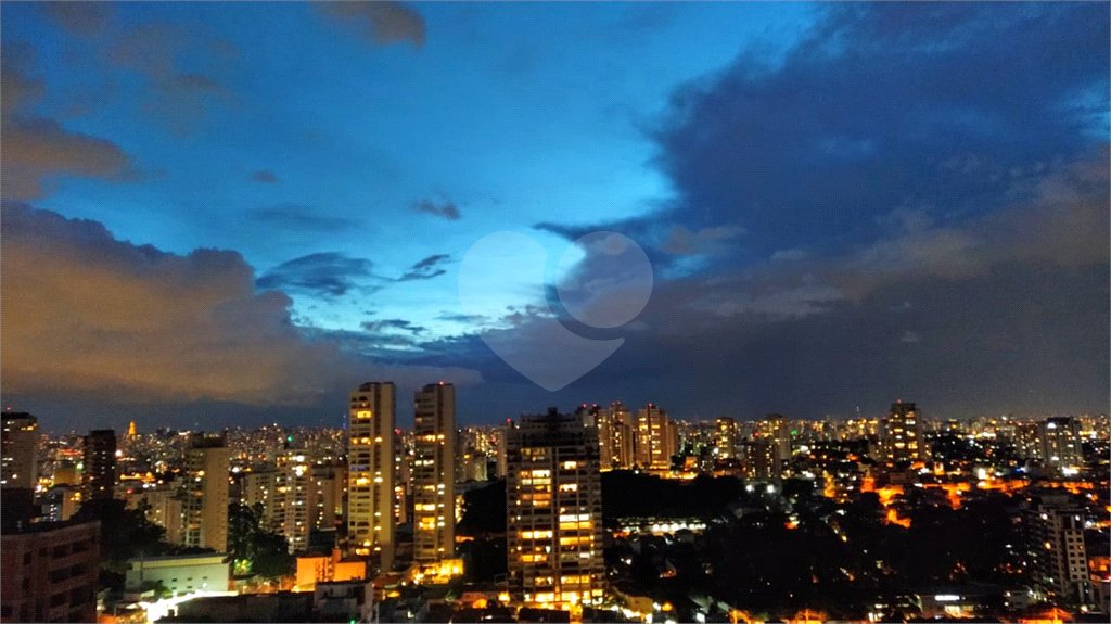 Apartamento à venda com 3 suítes em Santa Teresinha, São Paulo, SP