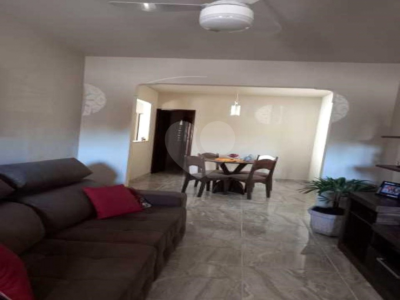 Casa à venda com 3 quartos em Campo Grande, Rio de Janeiro, RJ