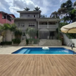 Casa à venda ou para alugar com 3 suítes no condomínio Vinhas da Vista Alegre - Lado Café, Vinhedo - SP