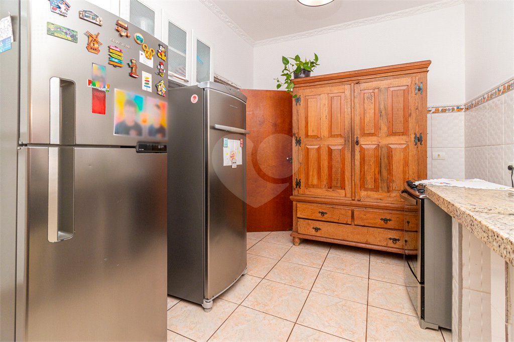 Casa à venda com 3 quartos, sendo 1 suíte,  em Chácara Monte Alegre, São Paulo, SP