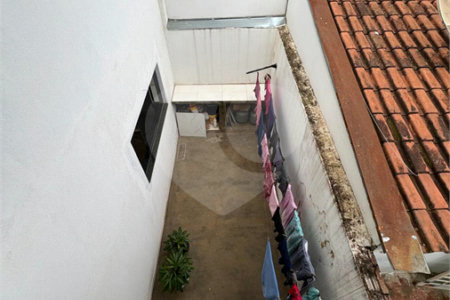 CASA A VENDA N EMBARÉ