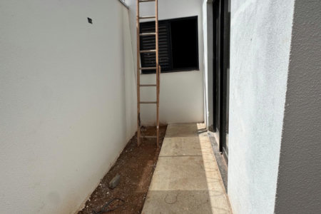Casa para alugar com 3 quartos, sendo 1 suíte, em Jardim Bela Vista, Três Lagoas, MS
