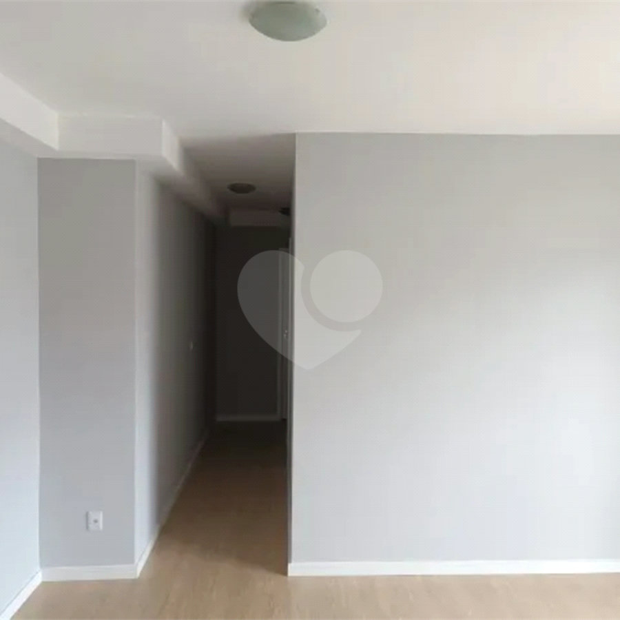 Apartamento à venda com 2 quartos, sendo 1 suíte, em Vila Sanches, São José dos Campos, SP