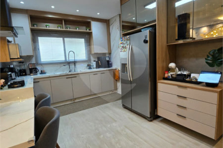 Apartamento à venda com 2 suítes em Canto do Forte, Praia Grande, SP
