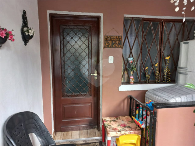 Sobrado à venda com 2 quartos, sendo 1 suíte,  em Santa Teresinha, São Paulo, SP