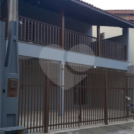 Sobrado à venda com 3 quartos, sendo 1 suíte,  em Bosque, Vinhedo, SP