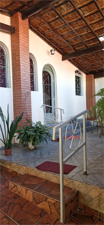 Casa à venda com 2 quartos, sendo 1 suíte, em Dona Edith Campos Fávero, Paulínia, SP