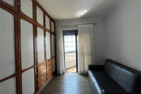 Apartamento à venda com 4 quartos, sendo 3 suítes, em Santana, São Paulo, SP