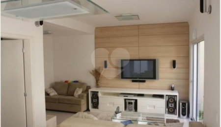 Casa à venda com 3 suítes no condomínio Villaggio Della Hípica, São Paulo - SP