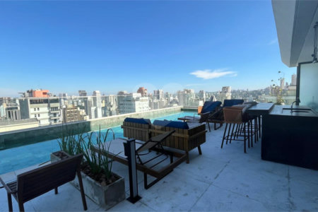Apartamento à venda com 4 quartos, sendo 2 suítes,  em Pinheiros, São Paulo, SP