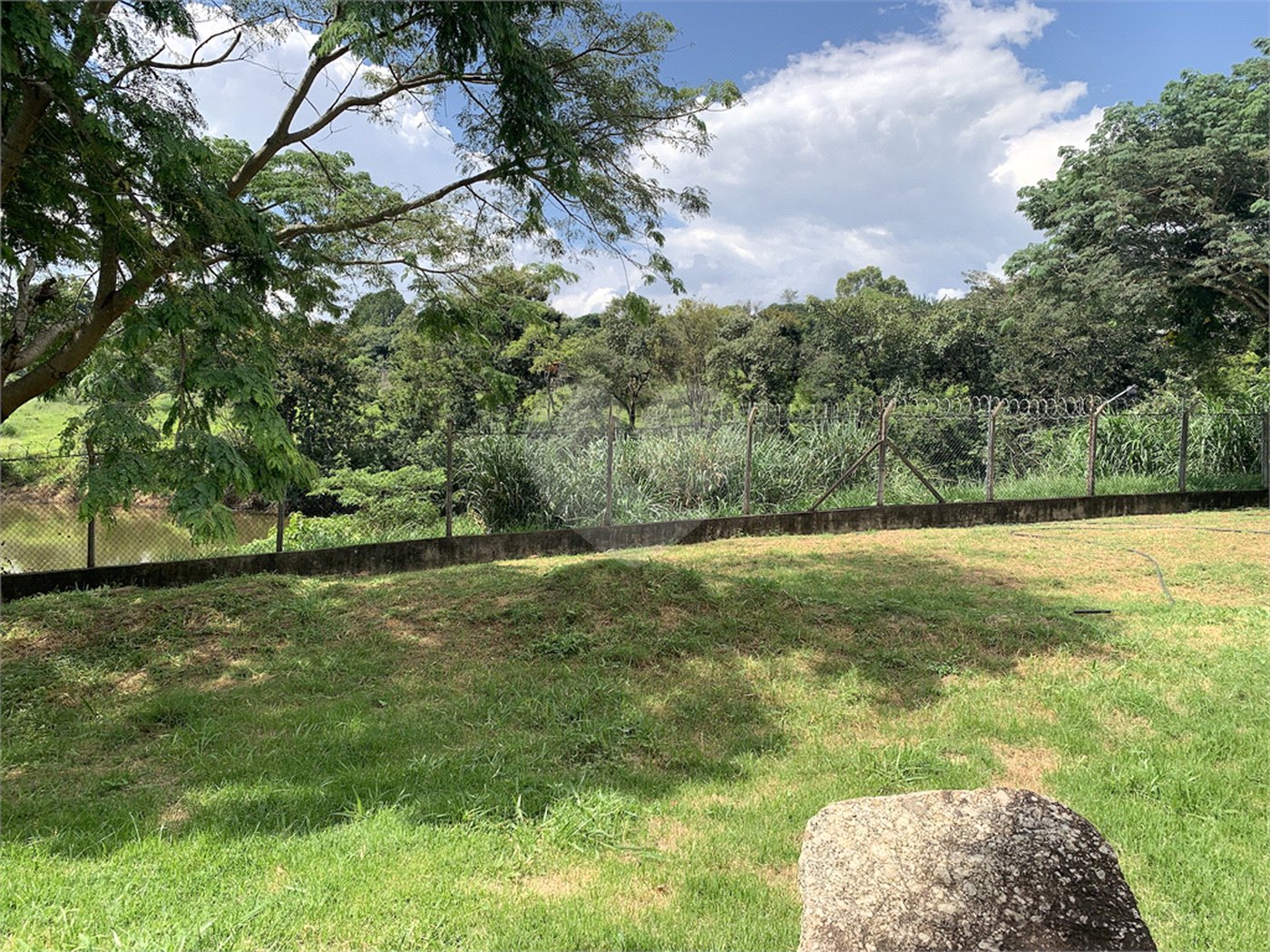 Terreno à venda no condomínio Villagio Di Capri, Votorantim - SP