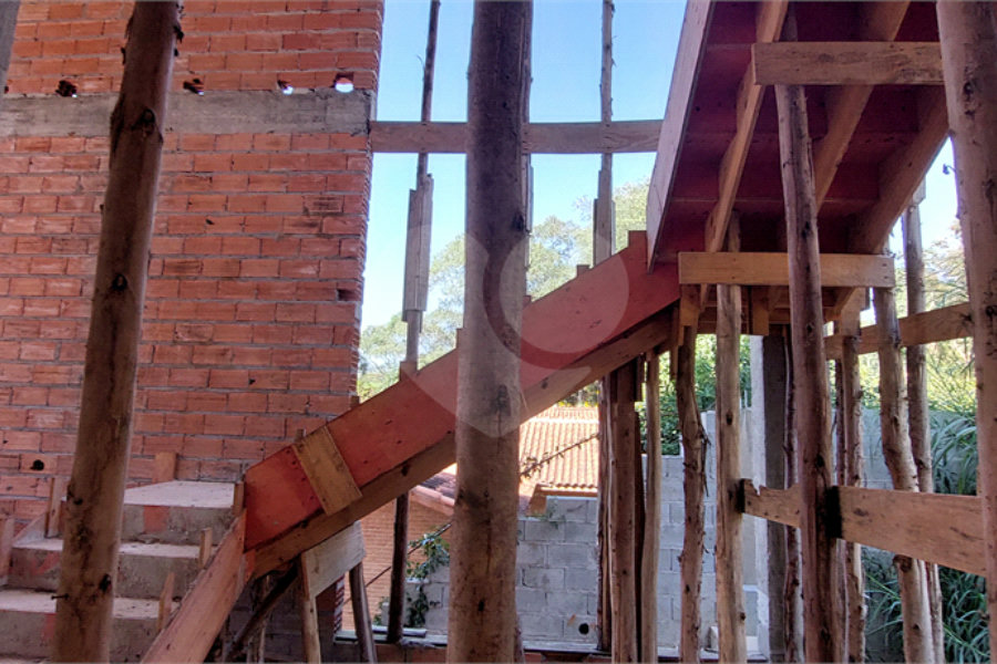 Casa à venda com 4 suítes no condomínio Sausalito, Mairiporã - SP