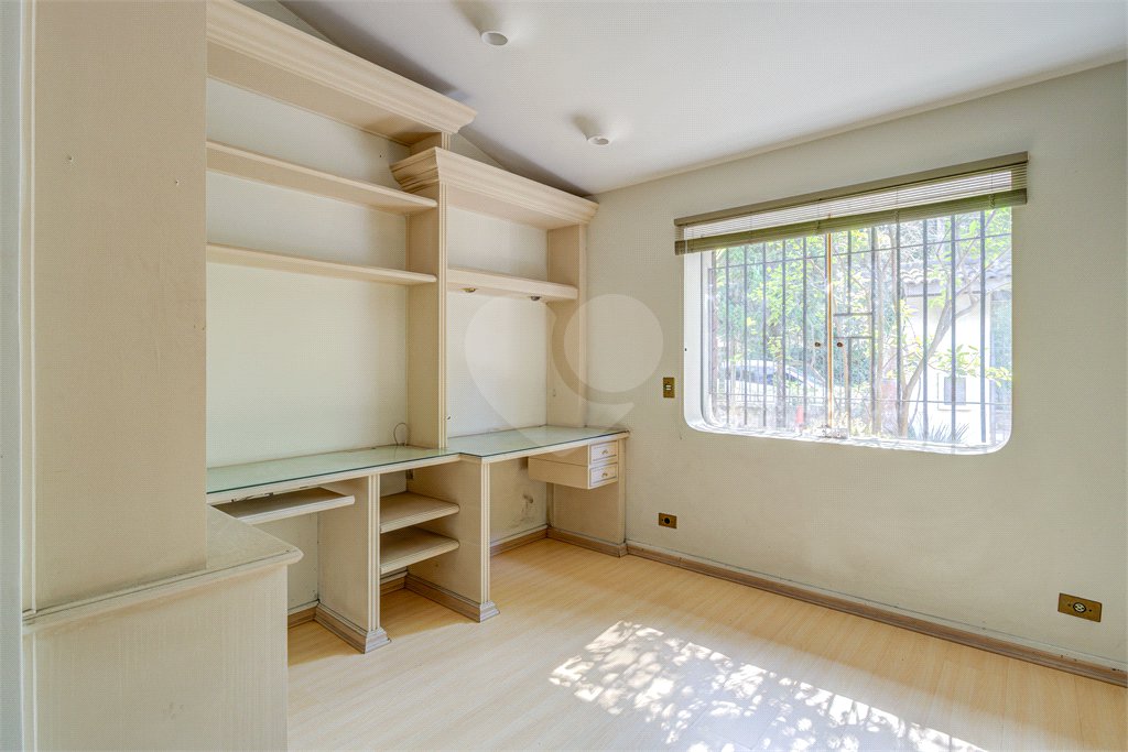 Casa à venda com 3 suítes em Jardim Marajoara, São Paulo, SP