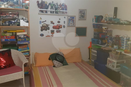 Sobrado à venda com 3 quartos, sendo 1 suíte, em Vila Medeiros, São Paulo, SP