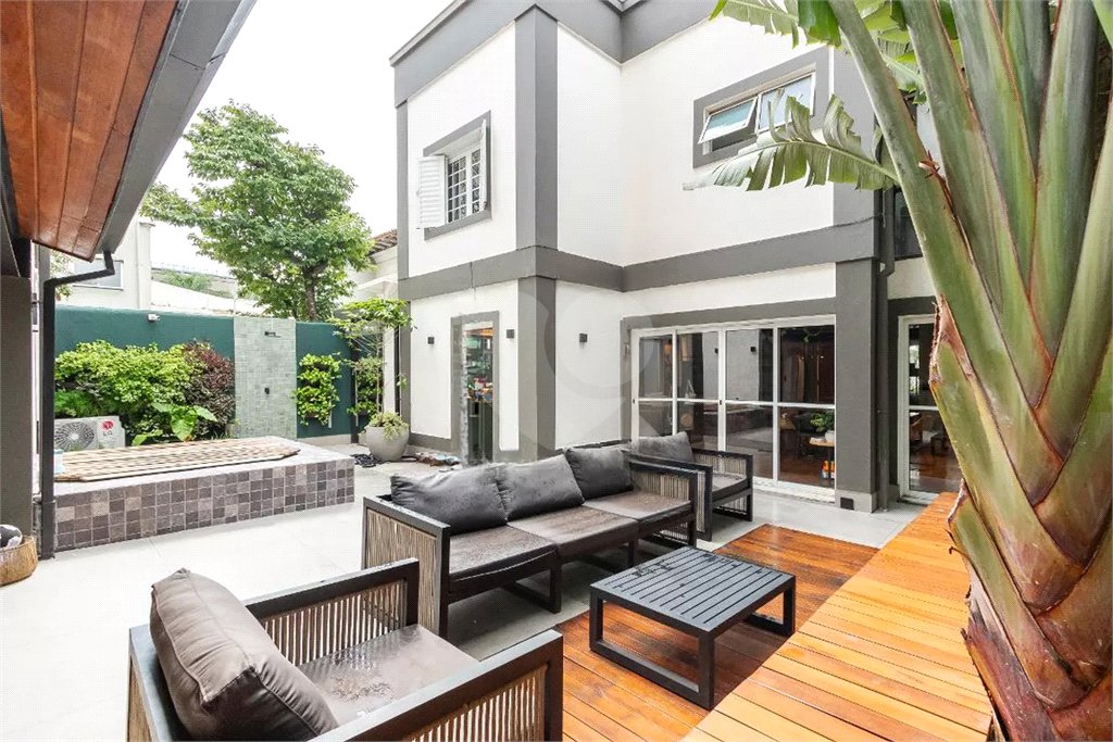 Casa à venda com 4 suítes em Cidade Monções, São Paulo, SP