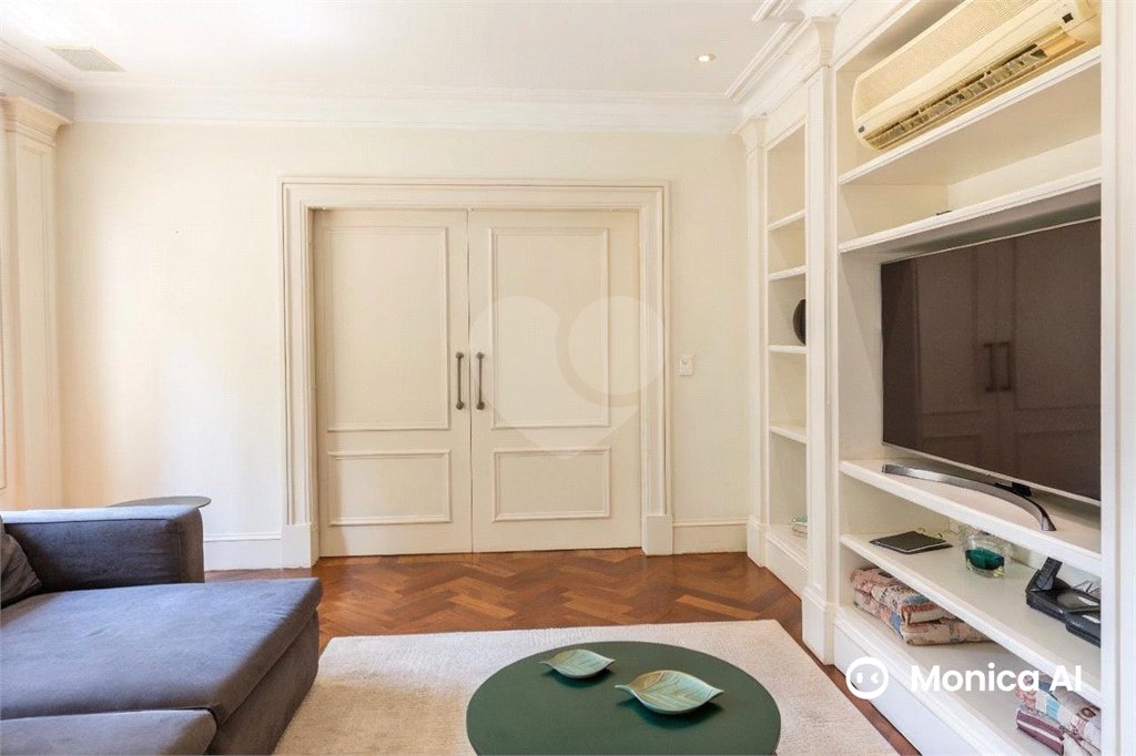 Apartamento à venda com 4 quartos, sendo 3 suítes, em Tatuapé, São Paulo, SP
