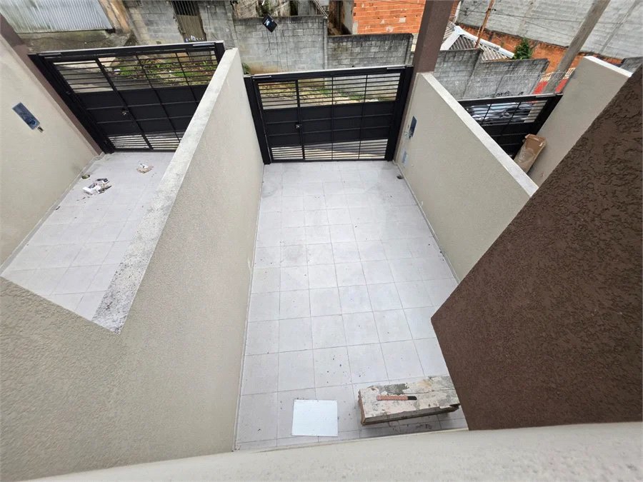 Sobrado à venda com 2 quartos, sendo 1 suíte, em Vila Clarice, São Paulo, SP