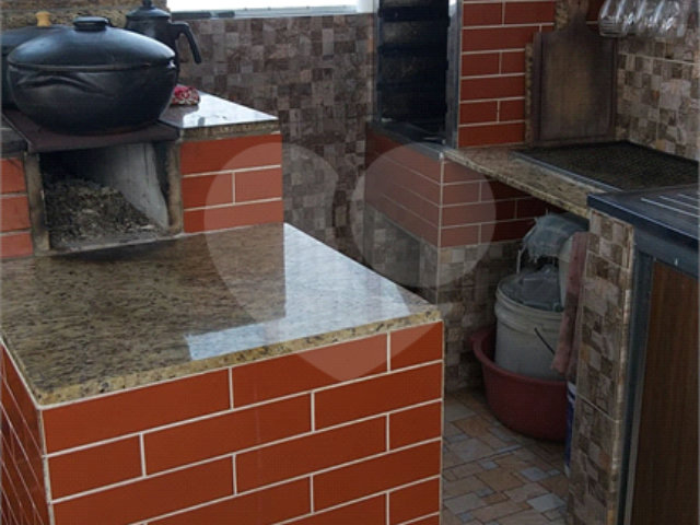 Sobrado à venda com 4 quartos, sendo 2 suítes,  em Parque Edu Chaves, São Paulo, SP
