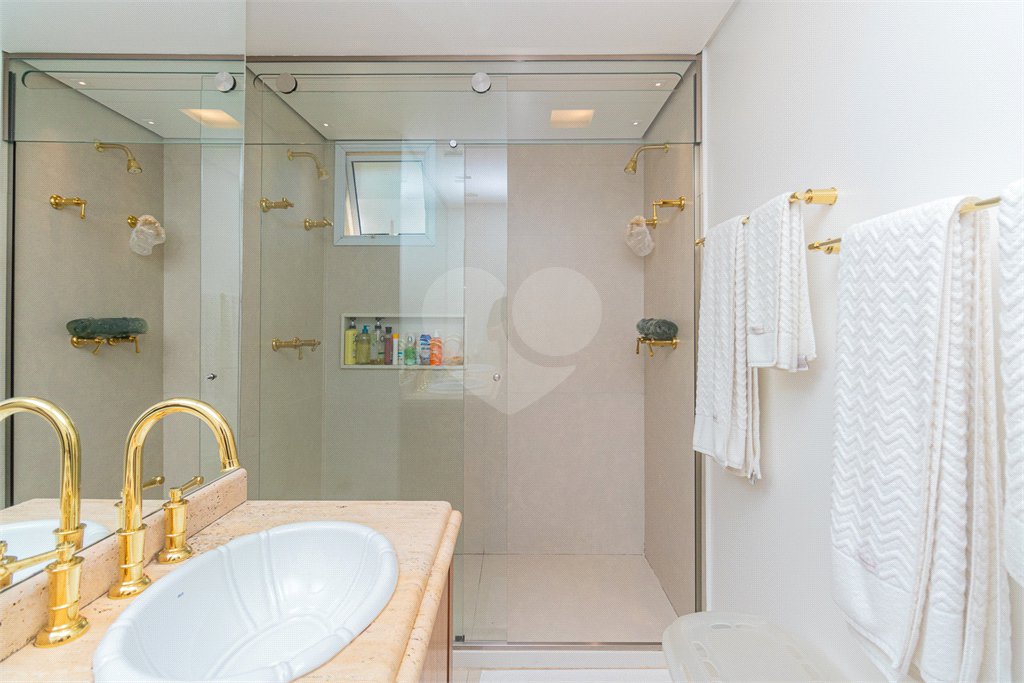 Apartamento à venda com 3 suítes em Alto da Boa Vista, São Paulo, SP