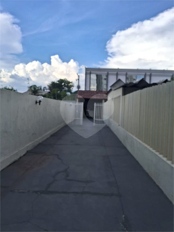 Apartamento à venda com 3 quartos, sendo 1 suíte, em Alvorada, Cuiabá, MT