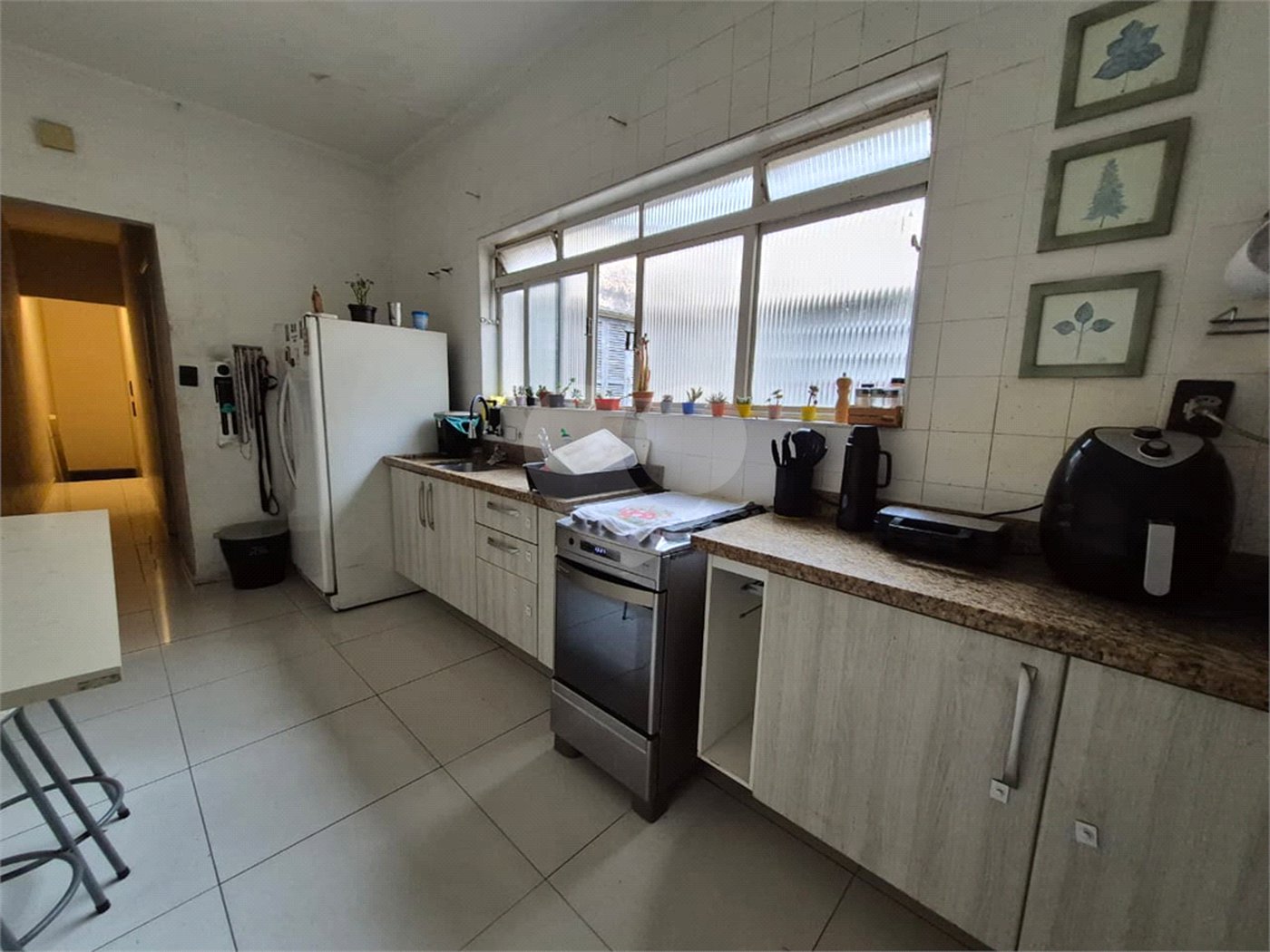 Sobrado à venda com 4 quartos, sendo 2 suítes, em Vila Romana, São Paulo, SP
