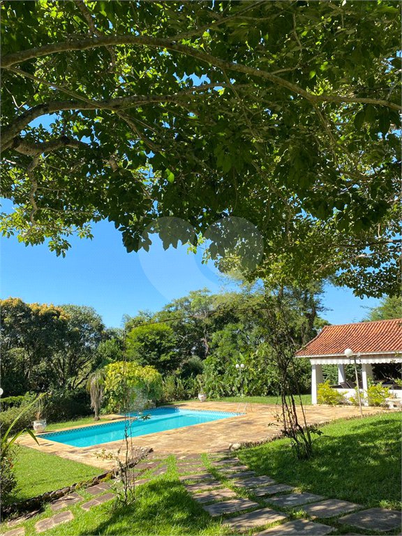 Sítio à venda com 4 quartos, sendo 3 suítes, em Aguas de Igaratá, Igaratá, SP