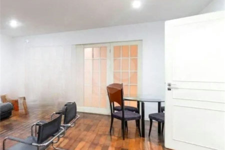 Apartamento à venda com 2 quartos em Vila Uberabinha, São Paulo, SP