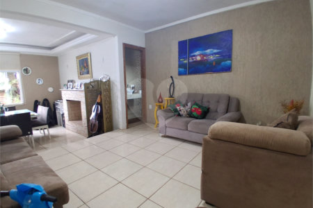 Casa à venda com 2 suítes em Vila Progresso, Itapetininga, SP