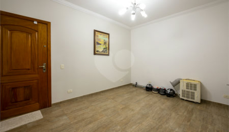 Sobrado à venda com 3 quartos, sendo 2 suítes,  em Brooklin, São Paulo, SP