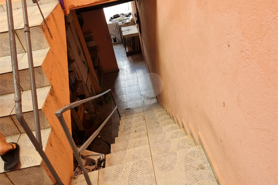 Sobrado à venda com 4 quartos em Parada Inglesa, São Paulo, SP