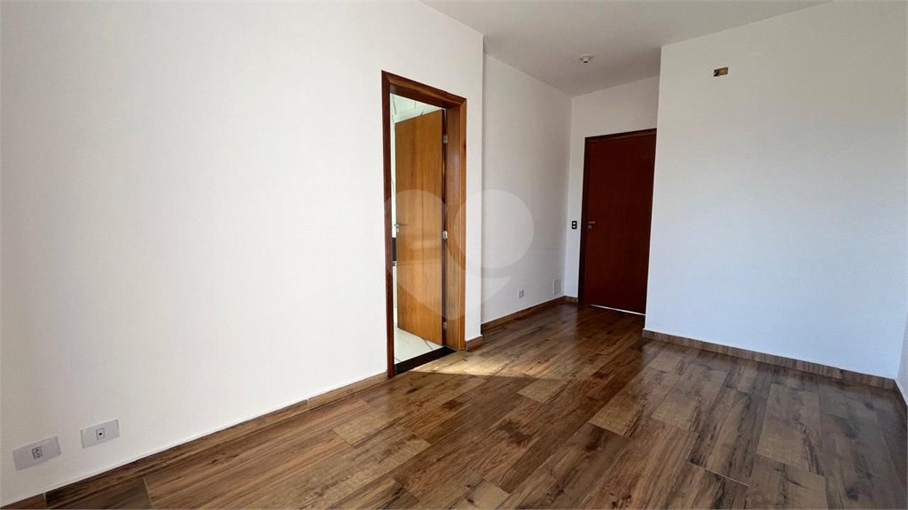 Sobrado à venda ou para alugar com 3 quartos, sendo 1 suíte, em Jardim dos Pinheiros, Atibaia, SP