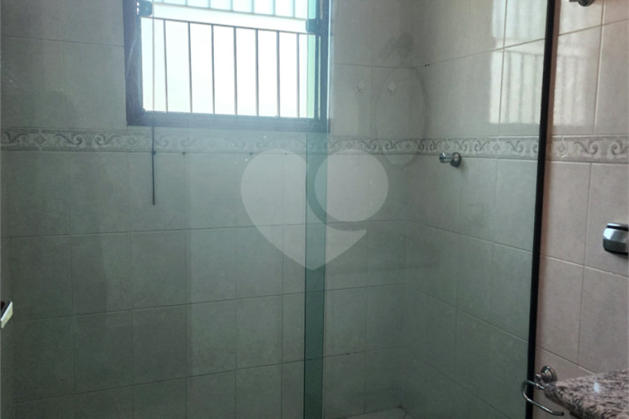 Sobrado à venda com 4 quartos, sendo 3 suítes, em Jaçanã, São Paulo, SP