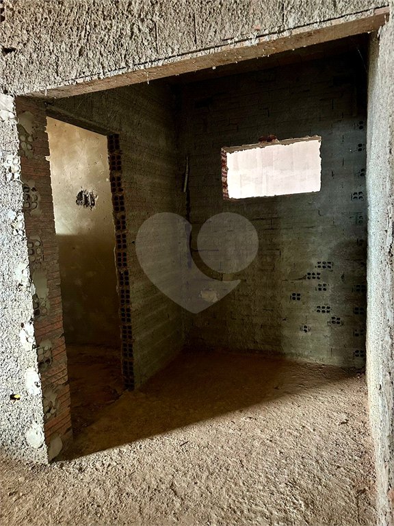 Casa à venda com 4 quartos, sendo 2 suítes, em Portal dos Pinheiros II, Itapetininga, SP