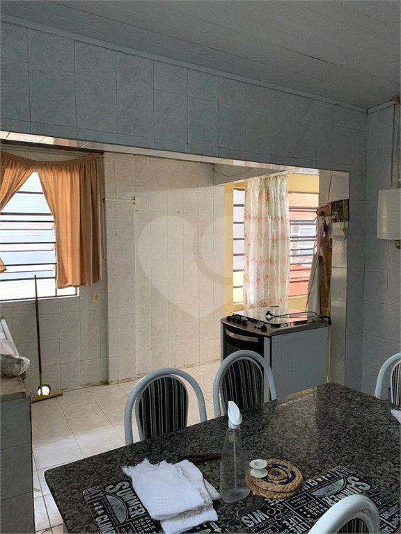Sobrado à venda com 6 quartos, sendo 1 suíte, em Vila Aurora (zona Norte), São Paulo, SP