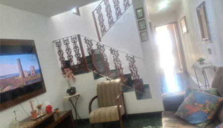 Casa à venda com 2 quartos em Jardim das Tulipas, Jundiaí, SP