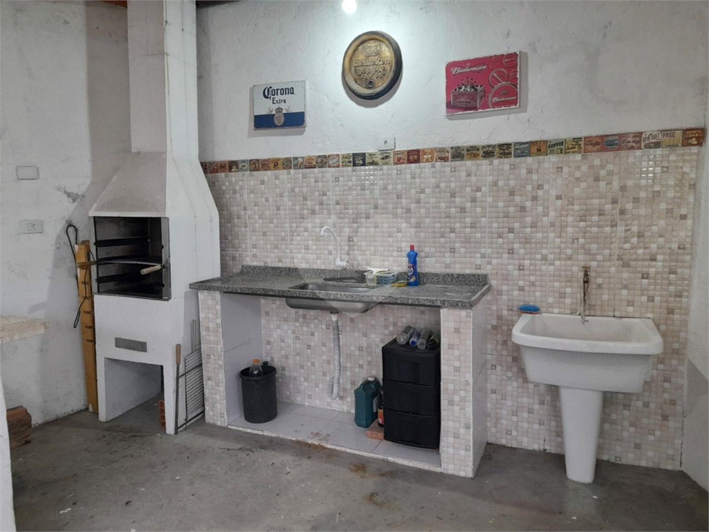 Casa à venda com 4 quartos, sendo 1 suíte, em City Bussocaba, Osasco, SP