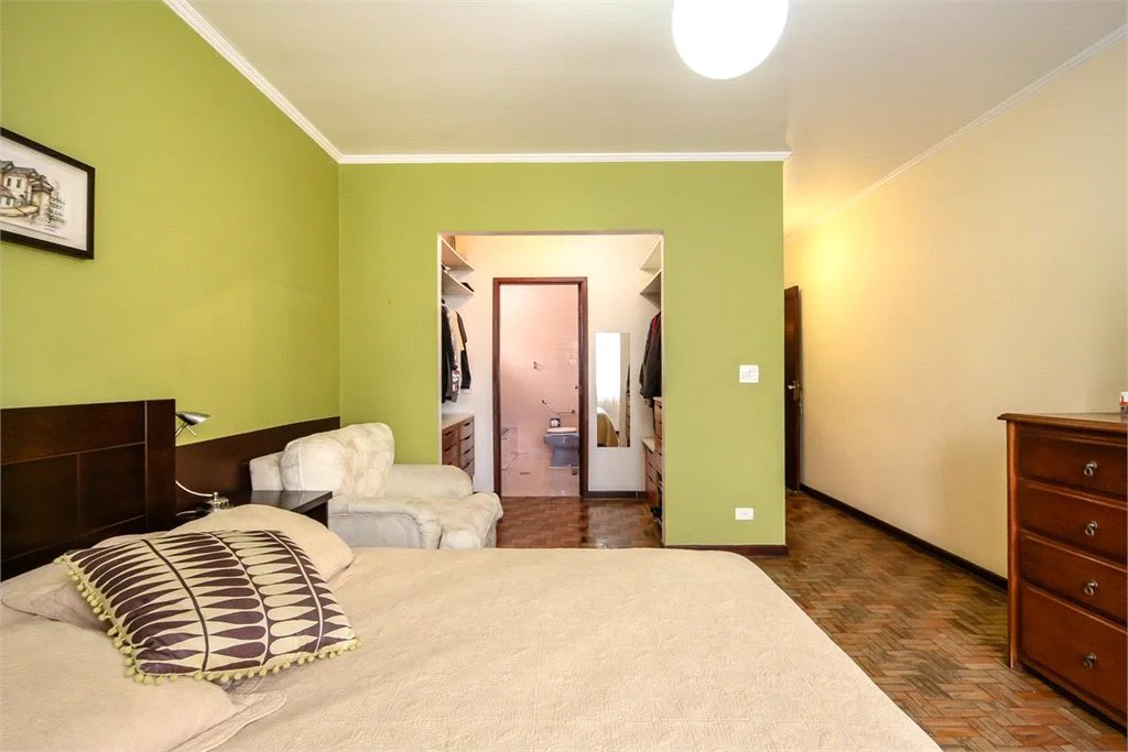 Casa à venda com 3 quartos, sendo 1 suíte,  em Alto da Lapa, São Paulo, SP