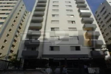Apartamento à venda com 3 quartos, sendo 1 suíte, em Vila Olímpia, São Paulo, SP