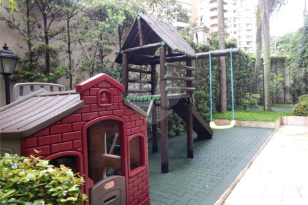 Apartamento à venda com 4 suítes em Moema, São Paulo, SP
