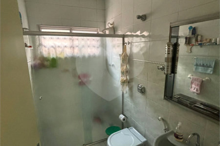 Sobrado à venda com 3 quartos em Vila Gustavo, São Paulo, SP