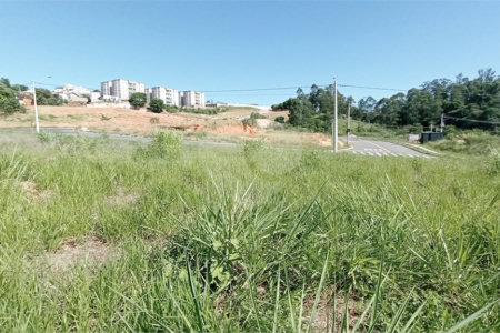 Terreno à venda em Pinheirinho, Vinhedo, SP