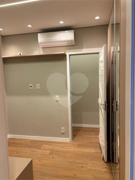 Apartamento à venda com 3 suítes em Parada Inglesa, São Paulo, SP
