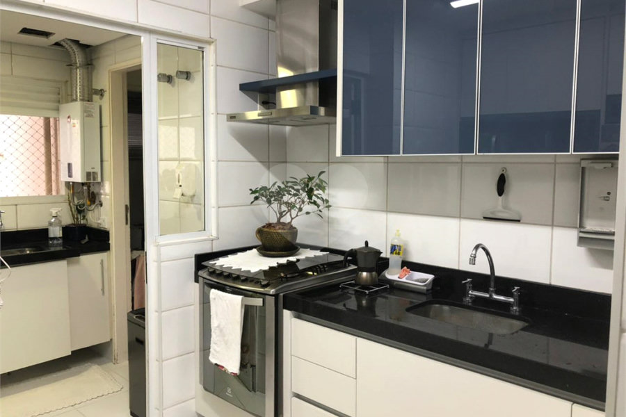 Apartamento à venda com 3 suítes em Santana, São Paulo, SP
