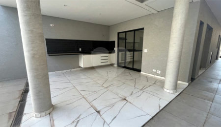 Sobrado à venda ou para alugar com 3 quartos, sendo 1 suíte, em Jardim dos Pinheiros, Atibaia, SP